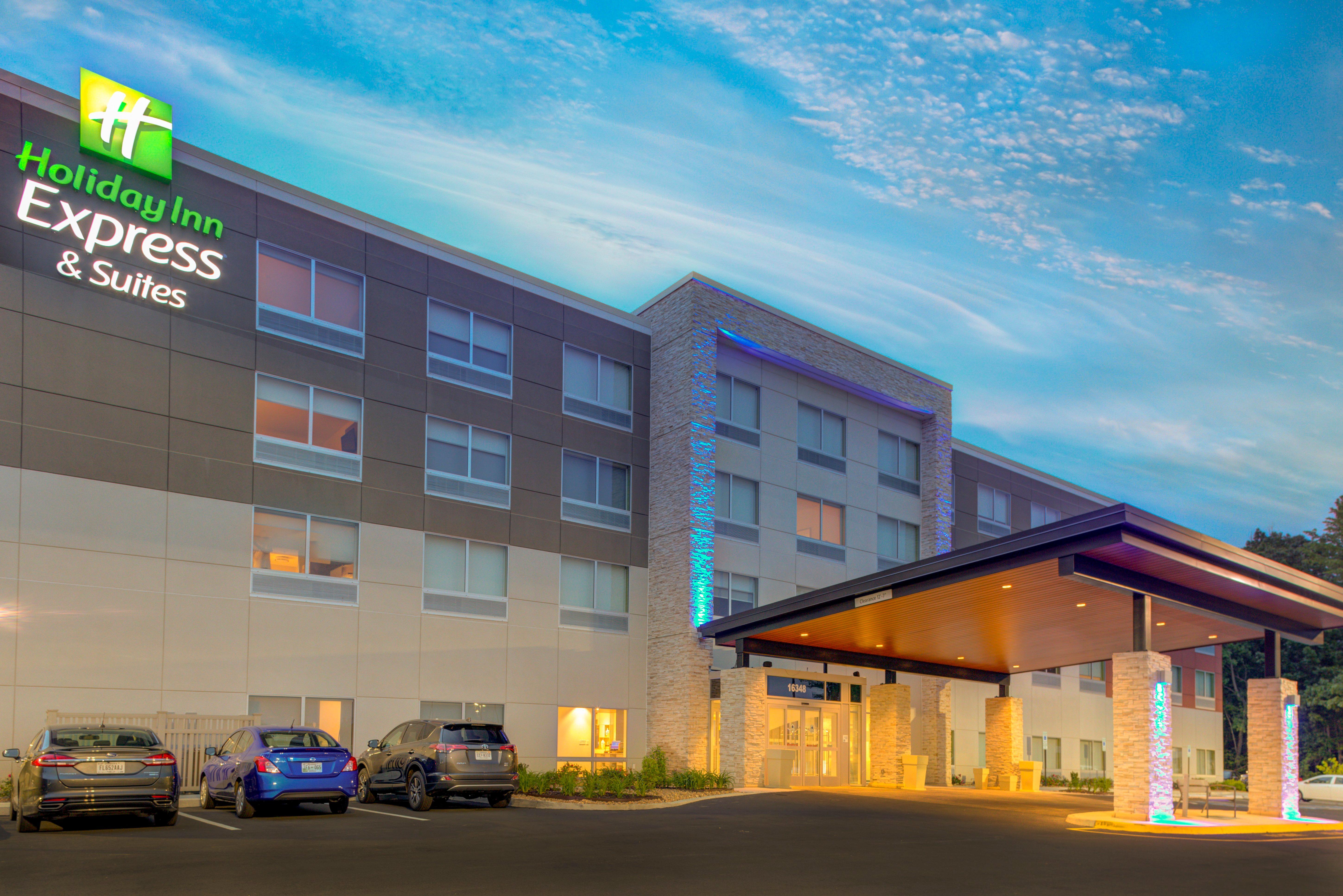 Holiday Inn Express & Suites - King George - Dahlgren By Ihg Alden Exterior photo